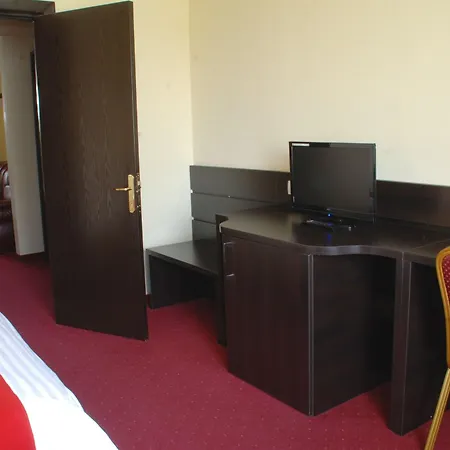 Ancor 3* Pipera